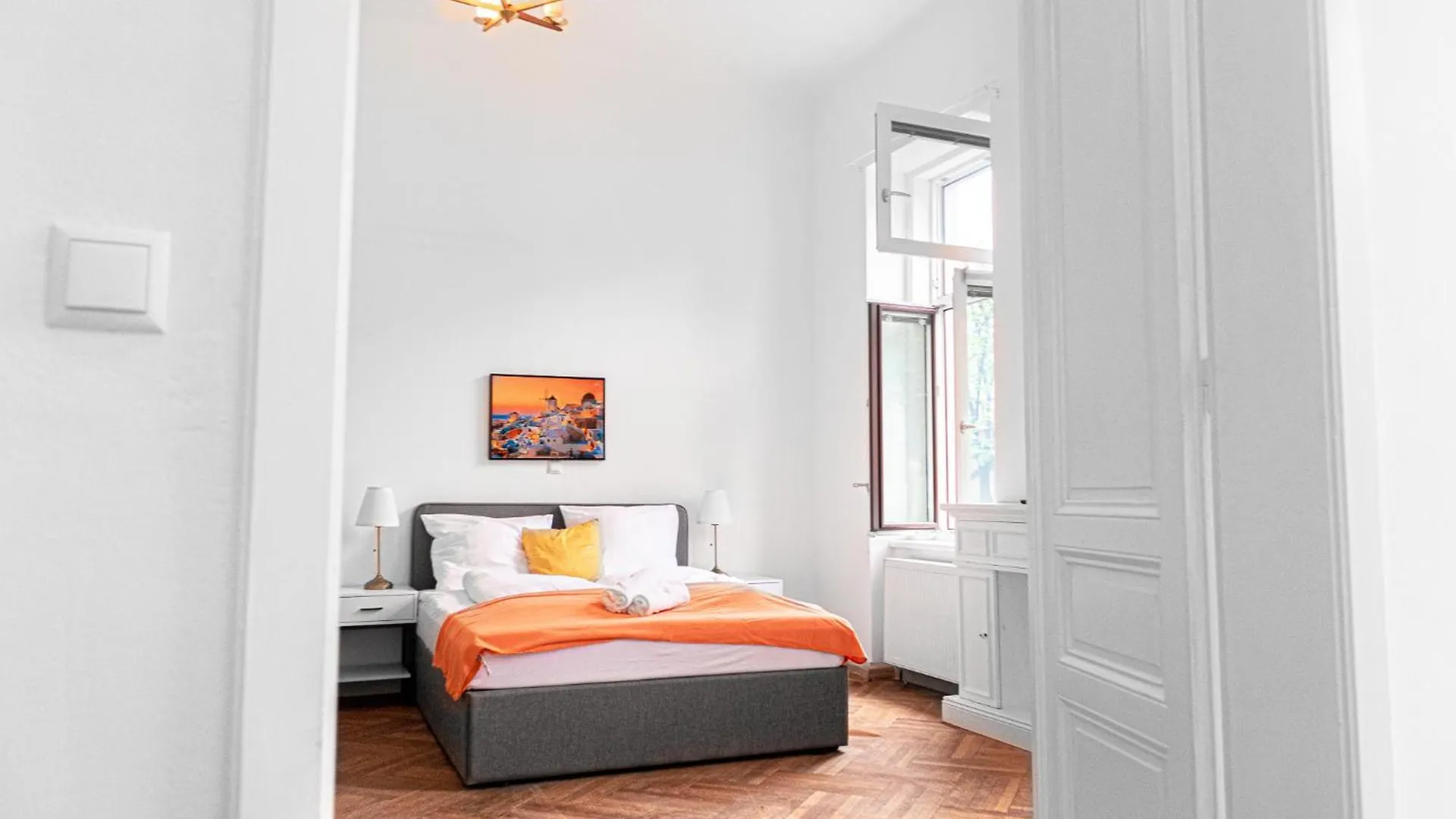 Cozy 2Br Apt With Tv & Netflix, Steps From Akh Vienna